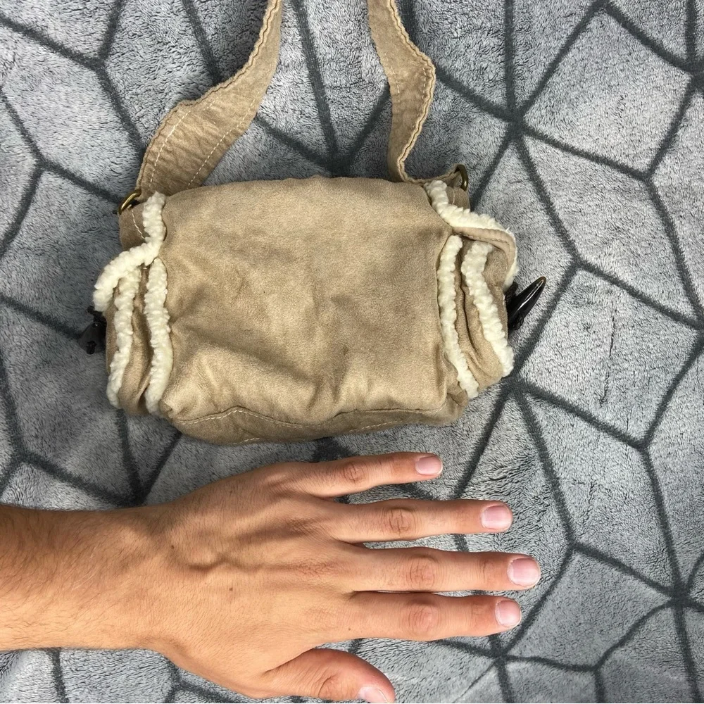 Aeropostale Y2K Beige Sherpa Trim Toggle Mini Purse Hand Bag NWT J
